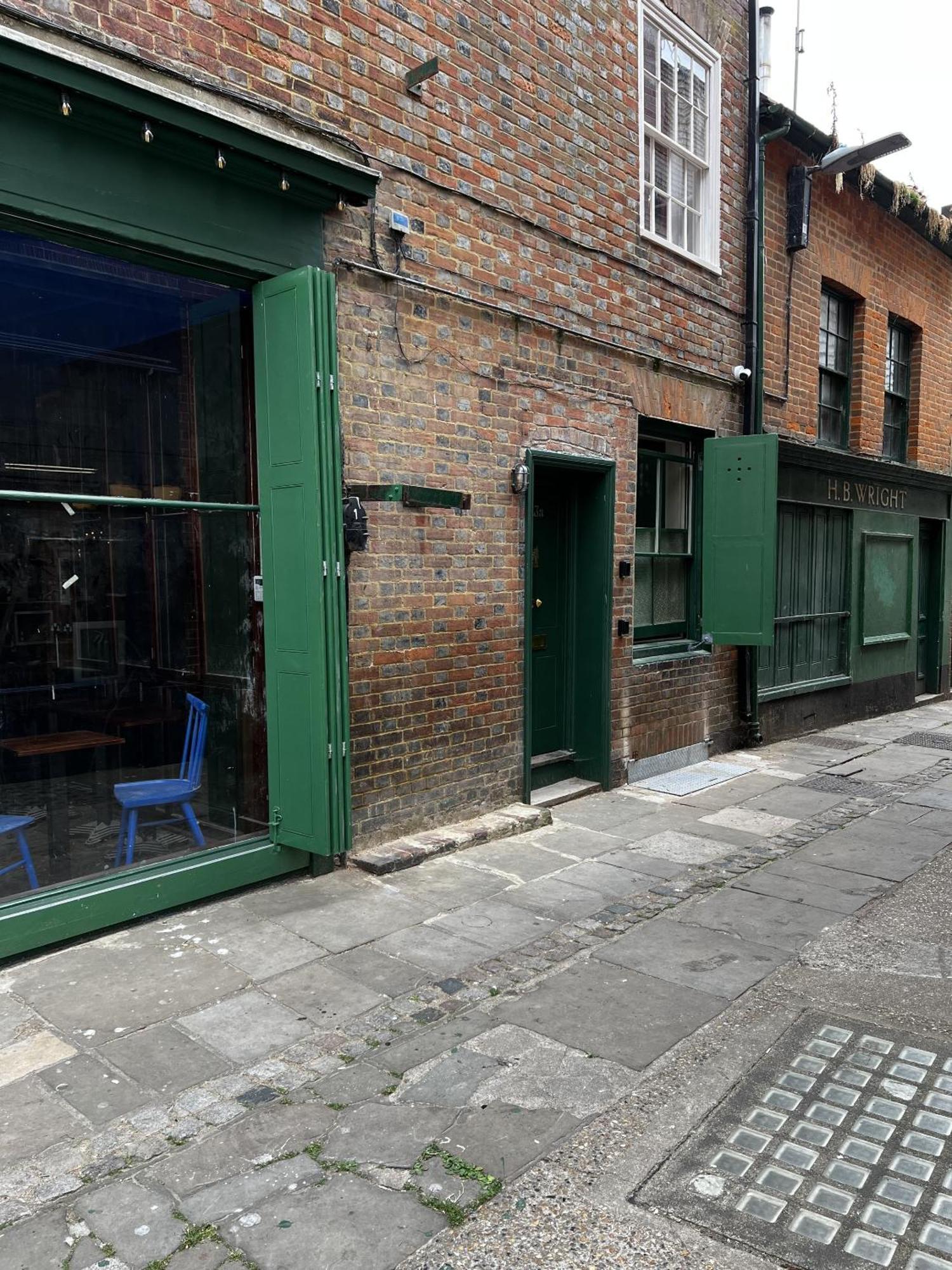Georgian Russell Apartman Hastings Kültér fotó